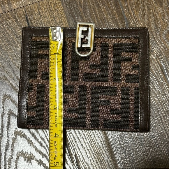 Fendi
Vintage Zucca FF Logo Compact Wallet - Picture 8 of 15